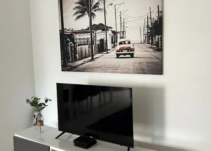 شقة Le President 100 M De La *