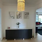 Le President 100 M De La Apartment