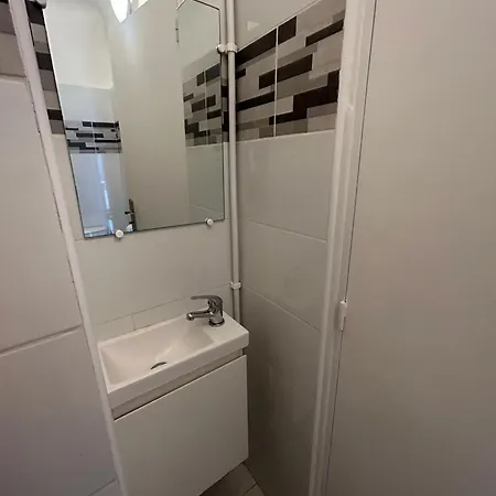 Appartement Le President 100 M De La Antibes