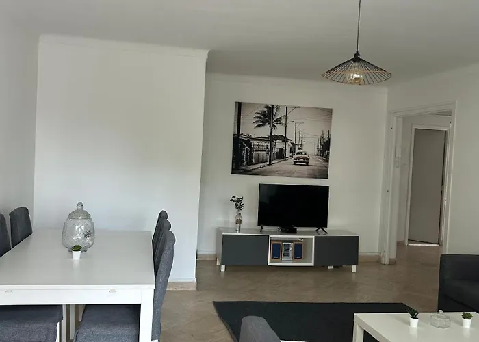 Apartment Le President 100 M De La *