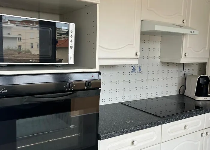 Le President 100 M De La *