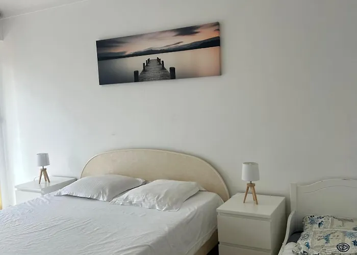 Le President 100 M De La Апартаменты